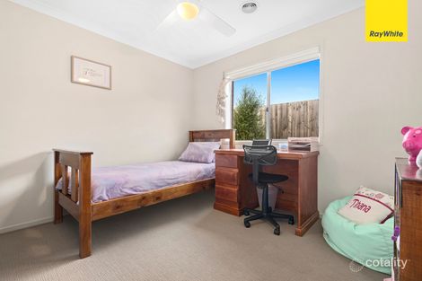 Property photo of 14 Hinkler Crescent Brookfield VIC 3338