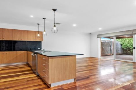 Property photo of 21B Wentworth Drive Taylors Lakes VIC 3038