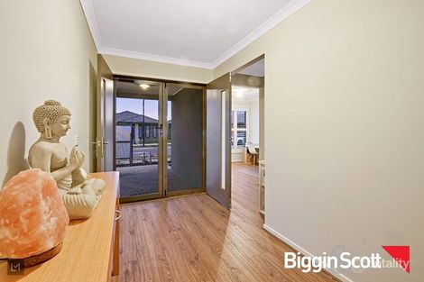 Property photo of 20 Fergus Street Thornhill Park VIC 3335