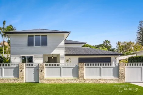 54 Tarina St, Noosa Heads, QLD 4567