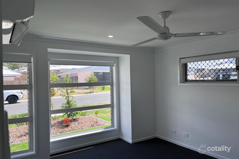 Property photo of 25 Mundaring Way Spring Mountain QLD 4300