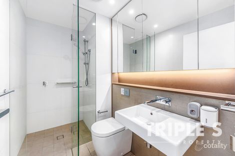Property photo of 2303/6 Ebsworth Street Zetland NSW 2017