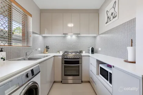 8/11 Herdsman Pde, Wembley, WA 6014