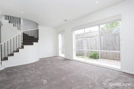 Property photo of 18 Elm Grove Brighton VIC 3186