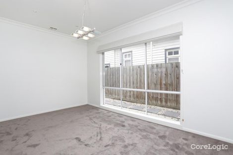 Property photo of 18 Elm Grove Brighton VIC 3186