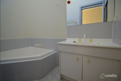 Property photo of 1/87 Underwood Road Ferntree Gully VIC 3156