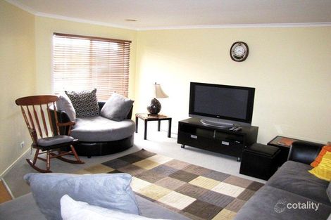 Property photo of 11 McConnell Crescent Roxburgh Park VIC 3064