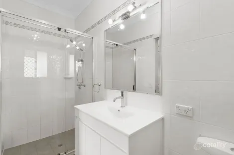 Property photo of 3 Treeview Lane Springfield Lakes QLD 4300