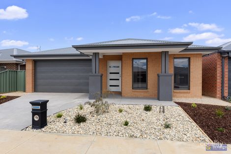 12 Orville Way, White Hills, VIC 3550