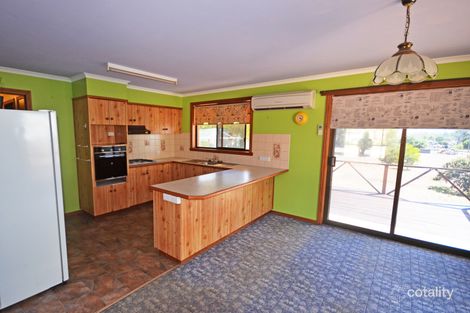 Property photo of 27 Mountain View Street Avoca VIC 3467