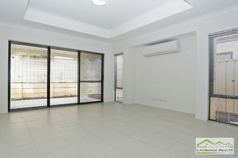 Property photo of 13/2 Fowey Loop Mindarie WA 6030