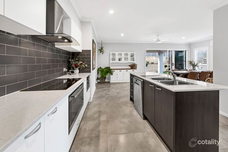 11 Harding St, Pimpama, QLD 4209