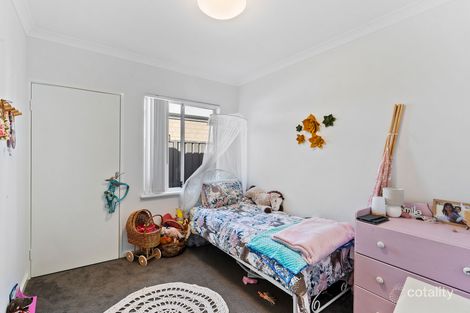 Property photo of 17 Vaucluse Way Coodanup WA 6210
