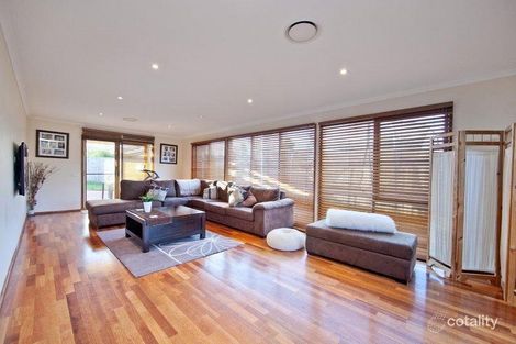 Property photo of 3 Carnaby Court Somerville VIC 3912