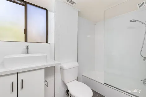 Property photo of 2/22 Rylatt Street Indooroopilly QLD 4068