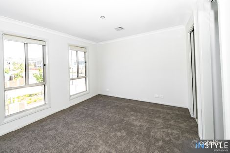 Property photo of 5/22 Andersch Street Casey ACT 2913