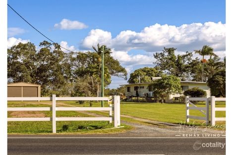 Property photo of 547 Beachmere Road Beachmere QLD 4510