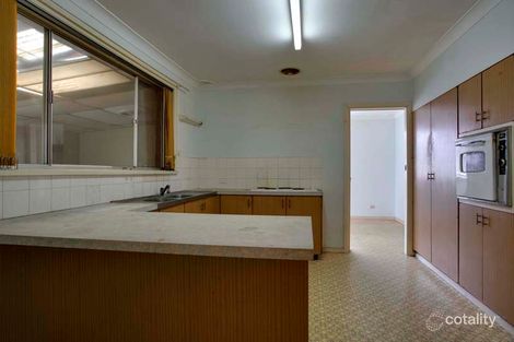 Property photo of 27 First Avenue Macquarie Fields NSW 2564