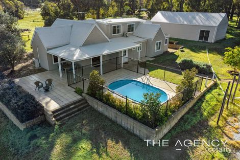 Property photo of 140 Inthanoona Road Gidgegannup WA 6083
