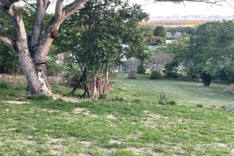 357 Hinds St, Koongal, QLD 4701