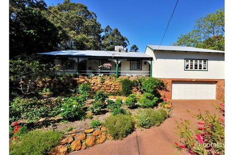 17 Lionel Rd, Darlington, WA 6070