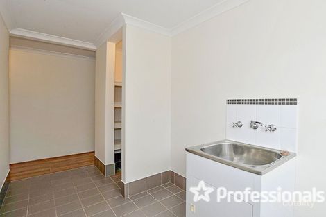 Property photo of 3 Mawson Grange Lakelands WA 6180