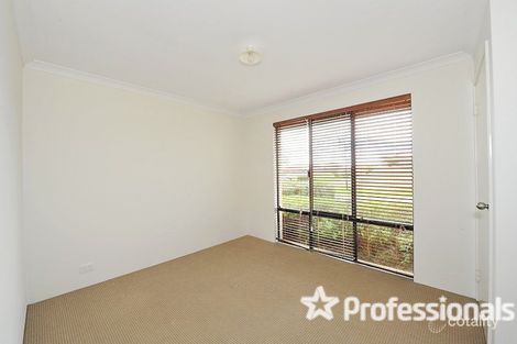 Property photo of 3 Mawson Grange Lakelands WA 6180