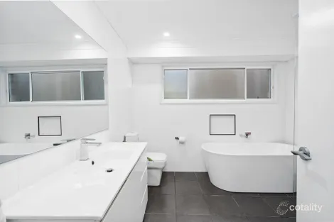 Property photo of 1 Minnow Close Tumbi Umbi NSW 2261