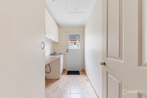 Property photo of 9 Buchan Green Pakenham VIC 3810