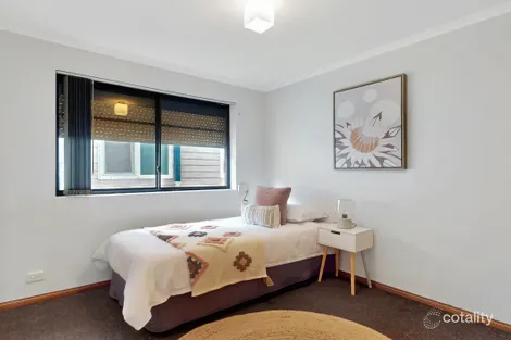 Property photo of 42 Booth Street Happy Valley SA 5159