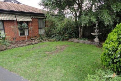 25 Chauvel St, Melton South, VIC 3338