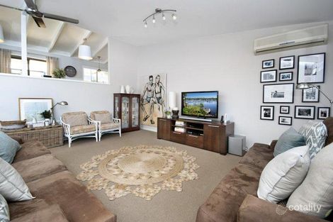 Property photo of 3 Wybalena Close Kilaben Bay NSW 2283