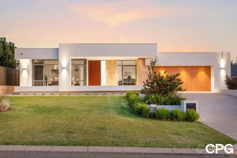 Property photo of 7 Santarosa View Walliston WA 6076