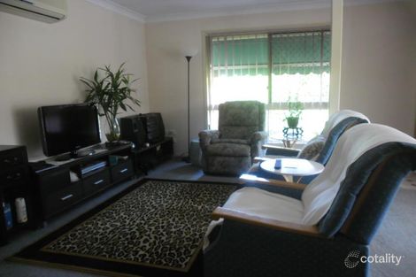 Property photo of 27 Noosa Court Hillcrest QLD 4118