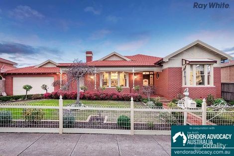 Property photo of 22 Glenbruar Drive Hillside VIC 3037
