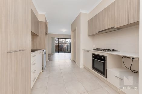 Property photo of 80 Queen Circuit Sunshine VIC 3020