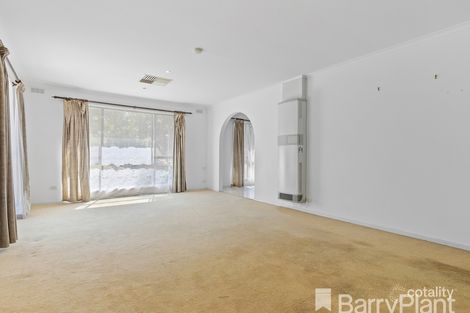 Property photo of 15 Highfield Avenue Mount Clear VIC 3350