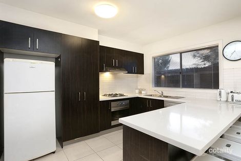 Property photo of 2/26 Green Island Avenue Mount Martha VIC 3934