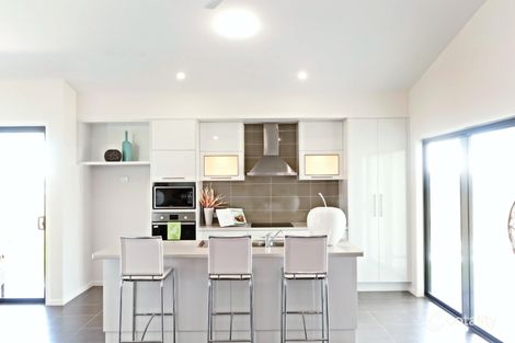 Property photo of 19 Bilbao Place Bushland Beach QLD 4818