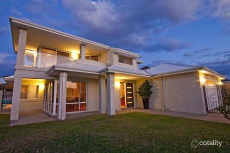 16 Cronulla Pl, Hillarys, WA 6025