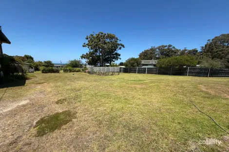 Property photo of 52 Mirrabooka Road Mallacoota VIC 3892