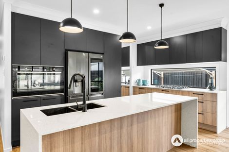 Property photo of 8 Fairmount Circuit Yarrabilba QLD 4207