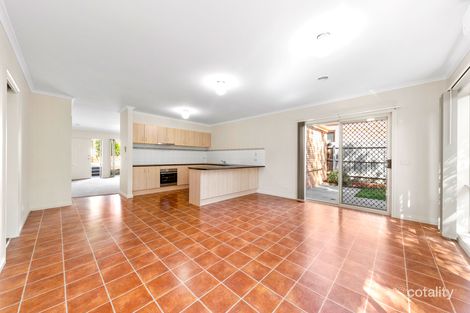 Property photo of 2/2A Oakfield Court Frankston South VIC 3199
