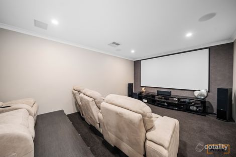 Property photo of 123 St Stephens Crescent Tapping WA 6065