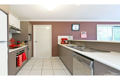 Property photo of 21/83 Dibar Street Wynnum QLD 4178