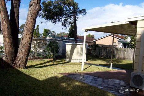 Property photo of 68 Winbin Crescent Gwandalan NSW 2259