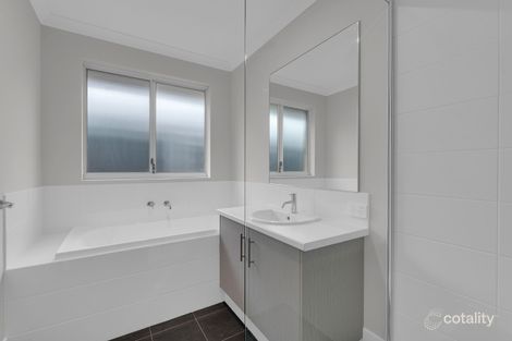 Property photo of 10 Ozone Road Baldivis WA 6171