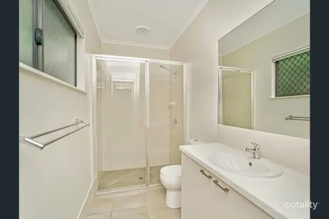 Property photo of 3 Bluecove Circuit Trinity Park QLD 4879