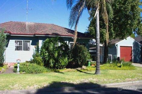 2 Peach Ave, Cardiff South, NSW 2285