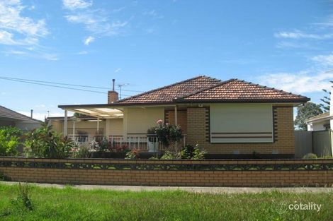 14 Couper-Angus Gr, Sunshine, VIC 3020